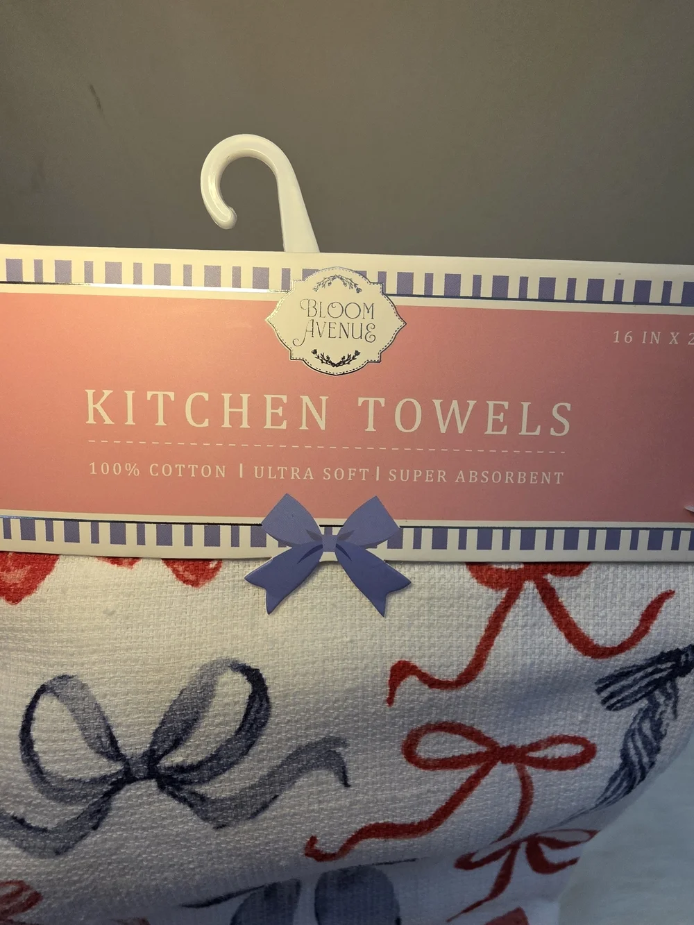 Bow-Print Kitchen Towel - Red & Blue